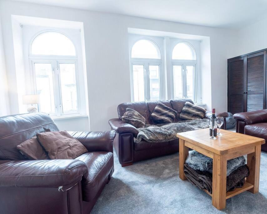 Mumbles View - Free Parking Apartment Oystermouth Exterior photo