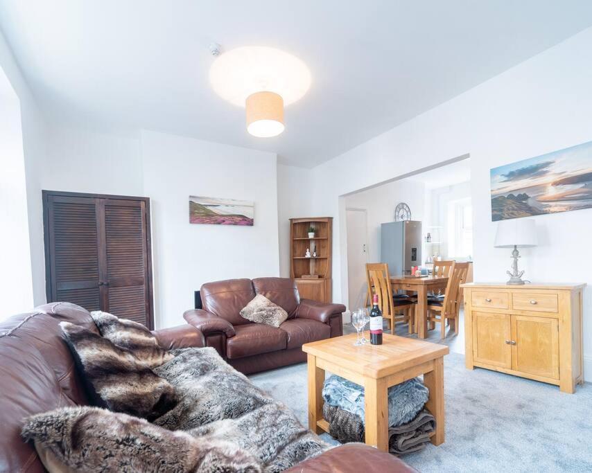 Mumbles View - Free Parking Apartment Oystermouth Exterior photo