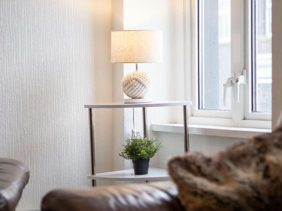 Mumbles View - Free Parking Apartment Oystermouth Exterior photo